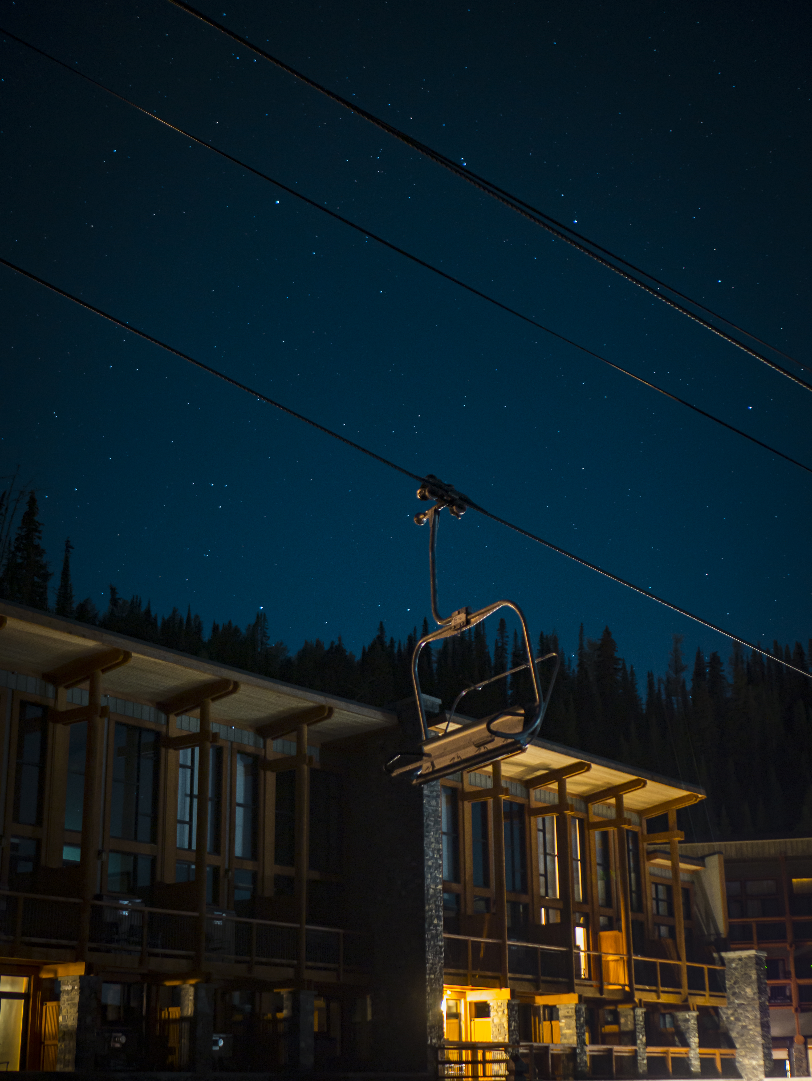 Stargazing at Banff Sunshine: Constellations to Spot in the Summer and Fall Hero thumbnail